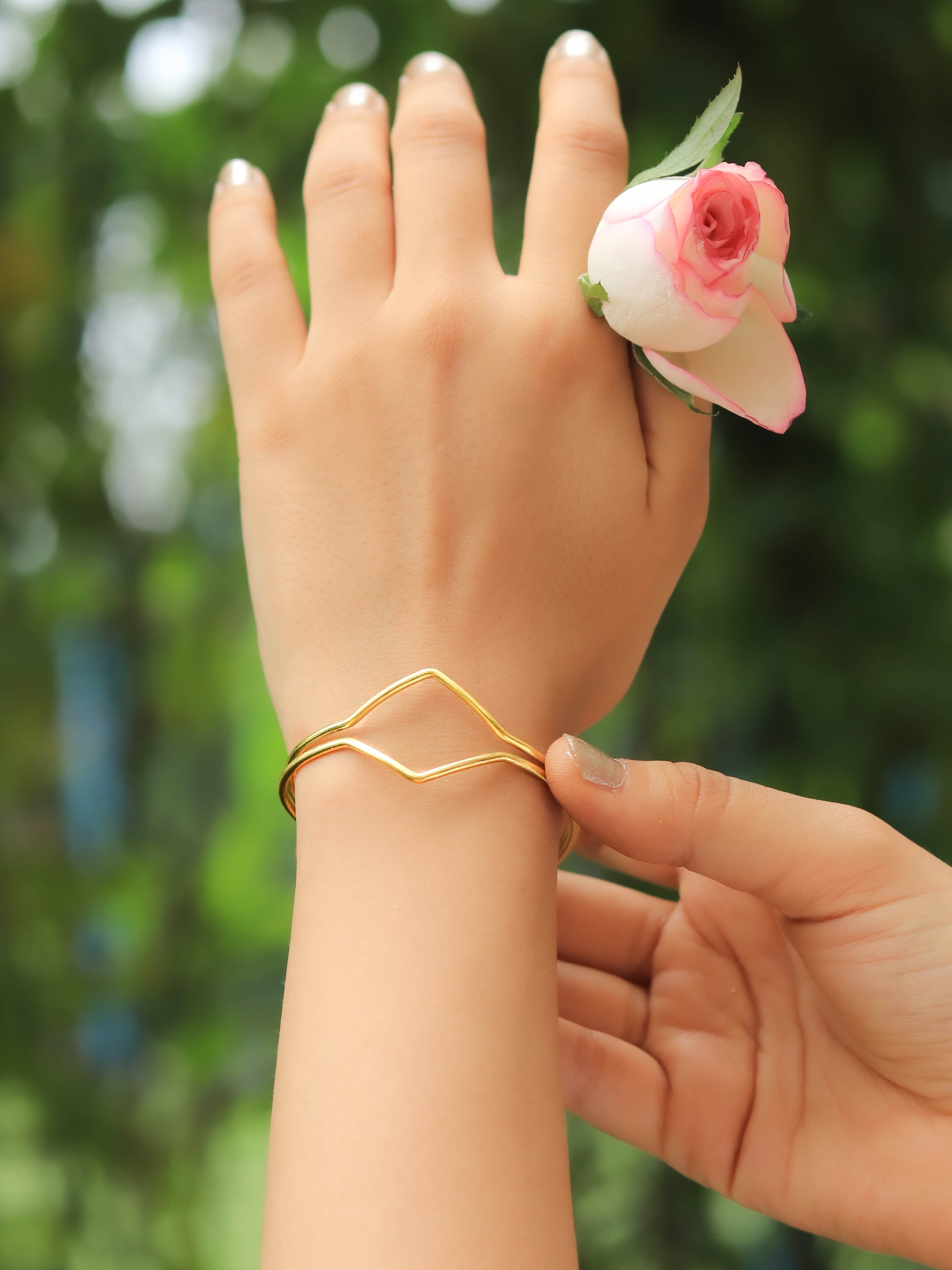 Hexa Line Adjustable Brass Bracelet
