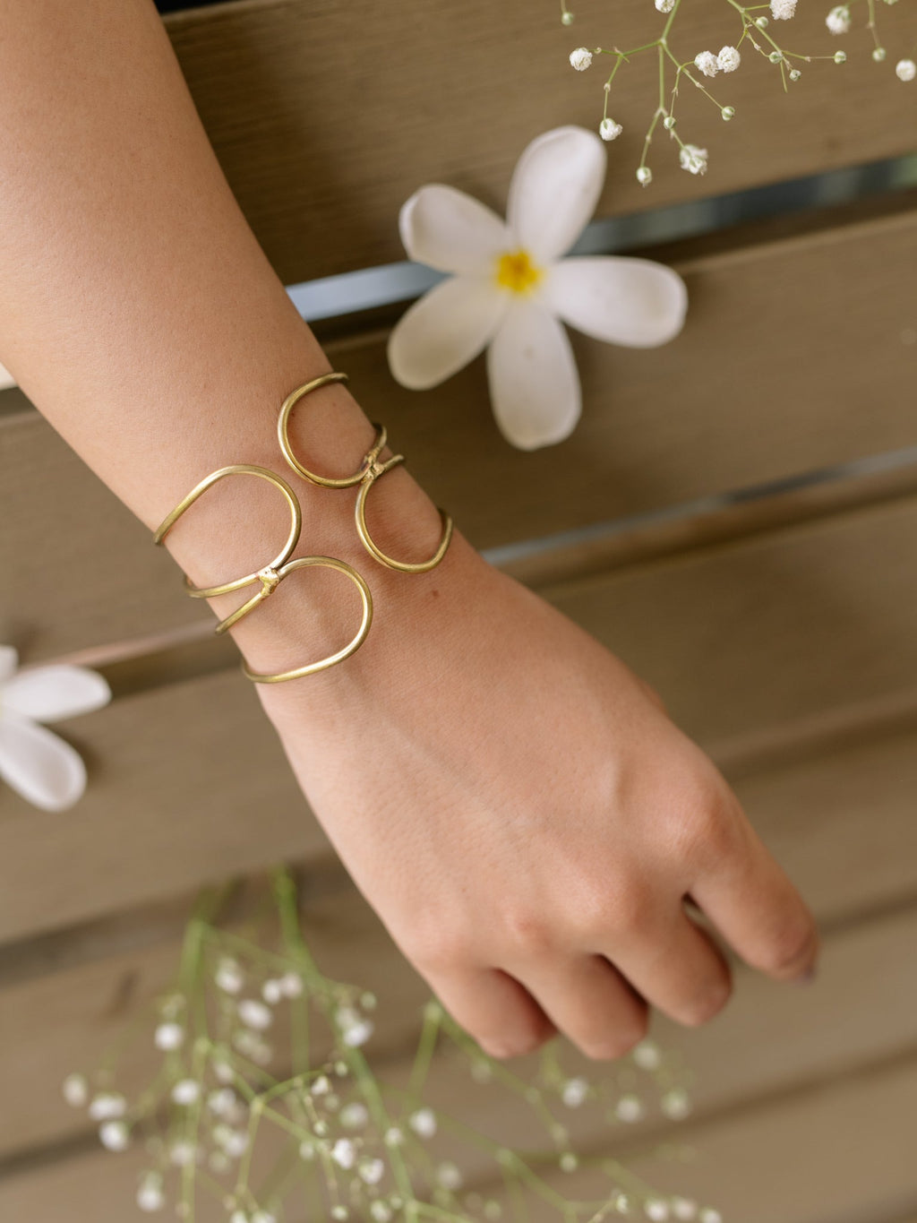 Crisscross Two way Adjustable Bracelet